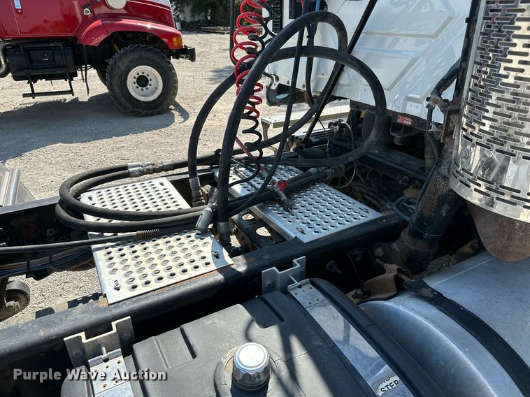 image for item ML9269 2014 International ProStar Plus  semi truck