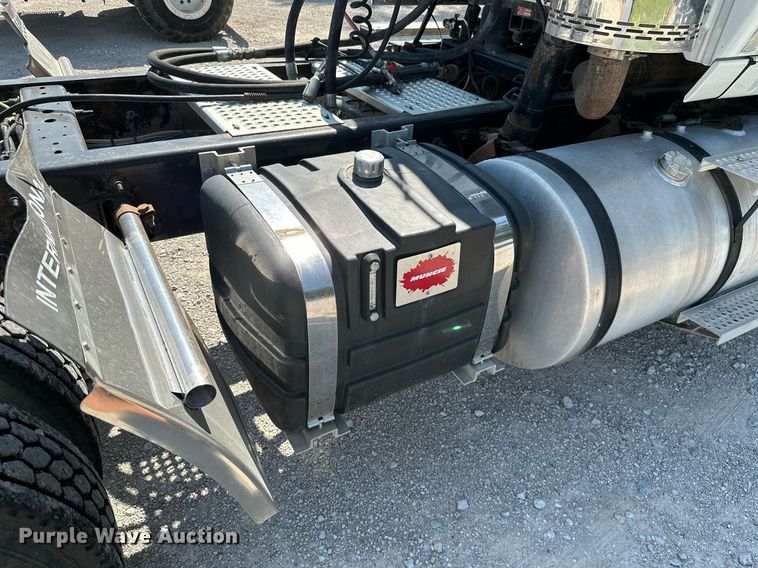 image for item ML9269 2014 International ProStar Plus  semi truck