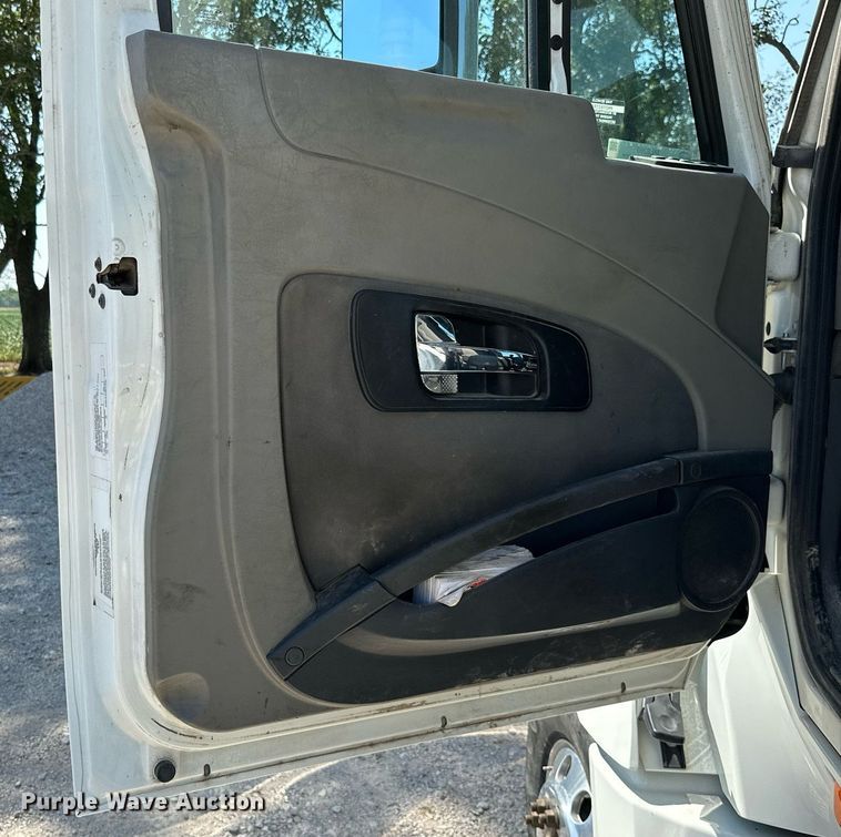 image for item ML9269 2014 International ProStar Plus  semi truck