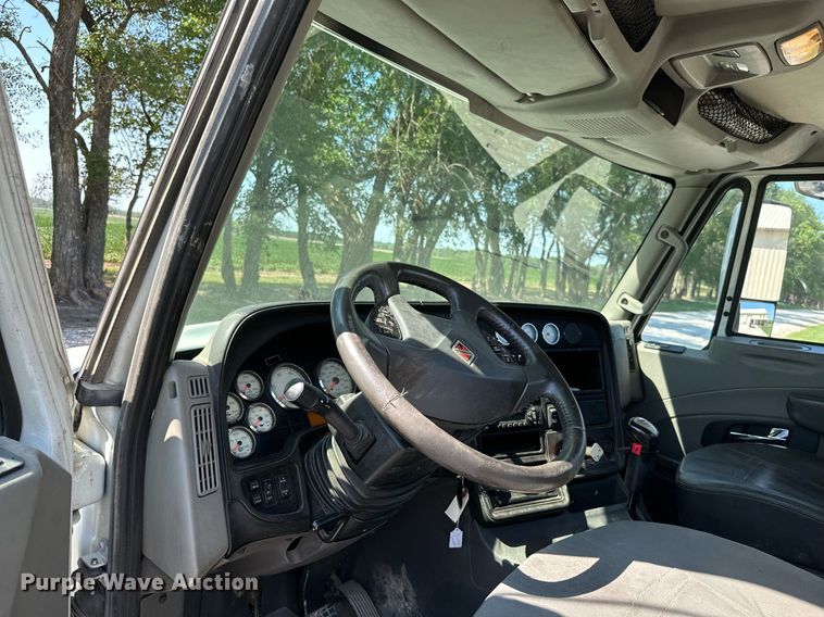 image for item ML9269 2014 International ProStar Plus  semi truck