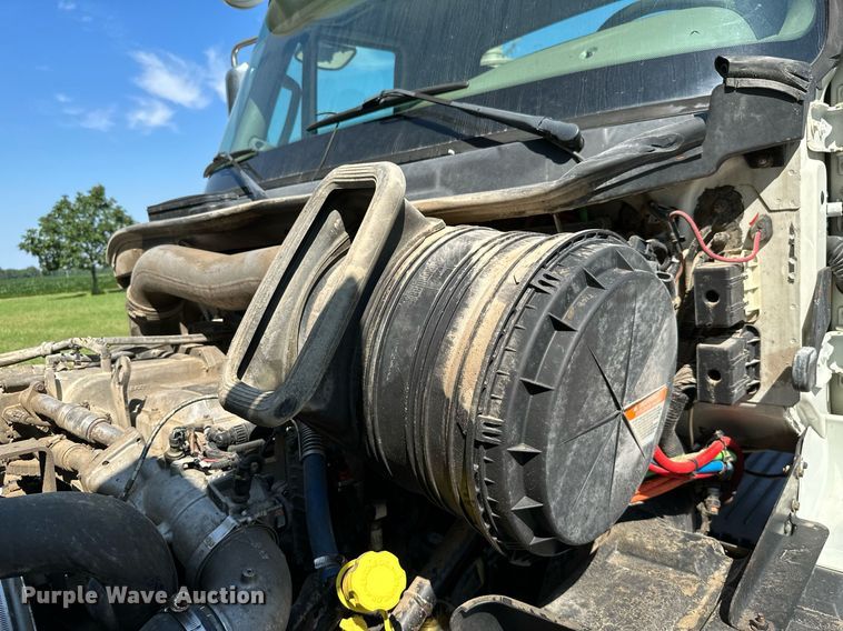 image for item ML9269 2014 International ProStar Plus  semi truck