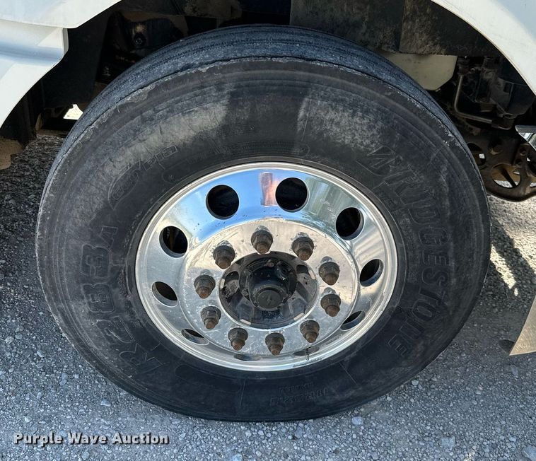 image for item ML9269 2014 International ProStar Plus  semi truck