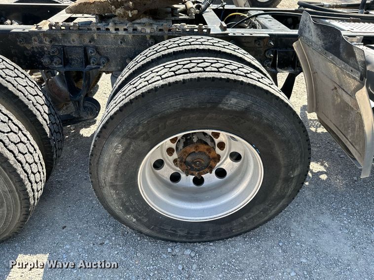 image for item ML9269 2014 International ProStar Plus  semi truck