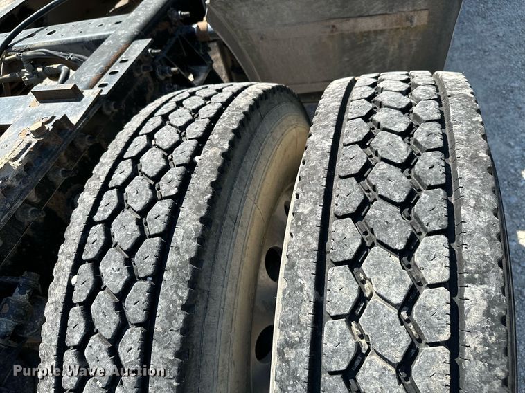 image for item ML9269 2014 International ProStar Plus  semi truck