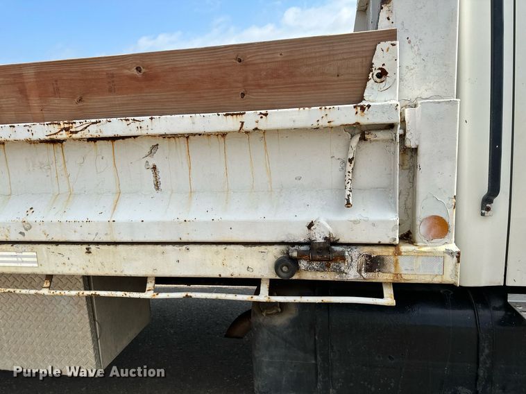 image for item MQ9372 2001 Sterling M6500 Acterra  dump truck