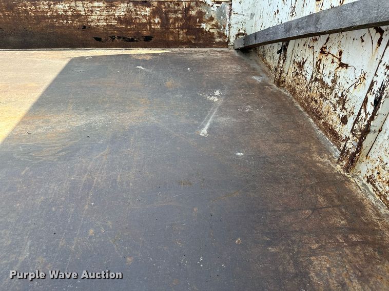 image for item MQ9372 2001 Sterling M6500 Acterra  dump truck