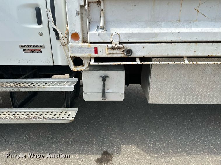 image for item MQ9372 2001 Sterling M6500 Acterra  dump truck