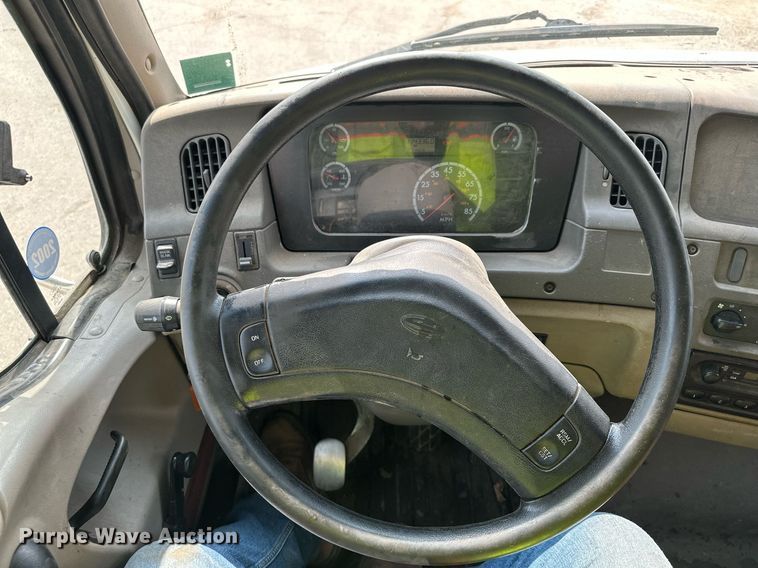 image for item MQ9372 2001 Sterling M6500 Acterra  dump truck