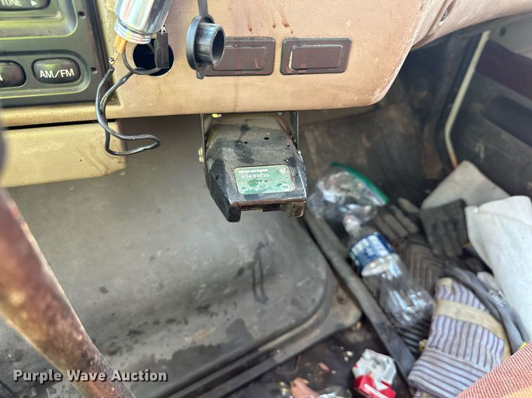 image for item MQ9372 2001 Sterling M6500 Acterra  dump truck