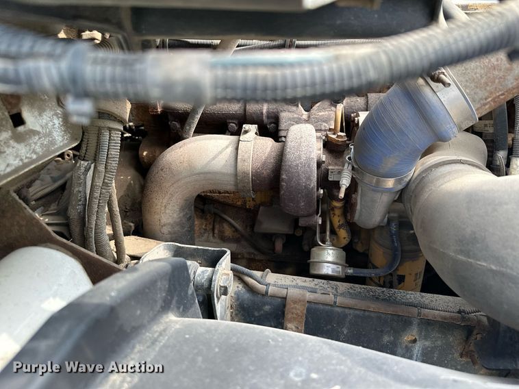 image for item MQ9372 2001 Sterling M6500 Acterra  dump truck