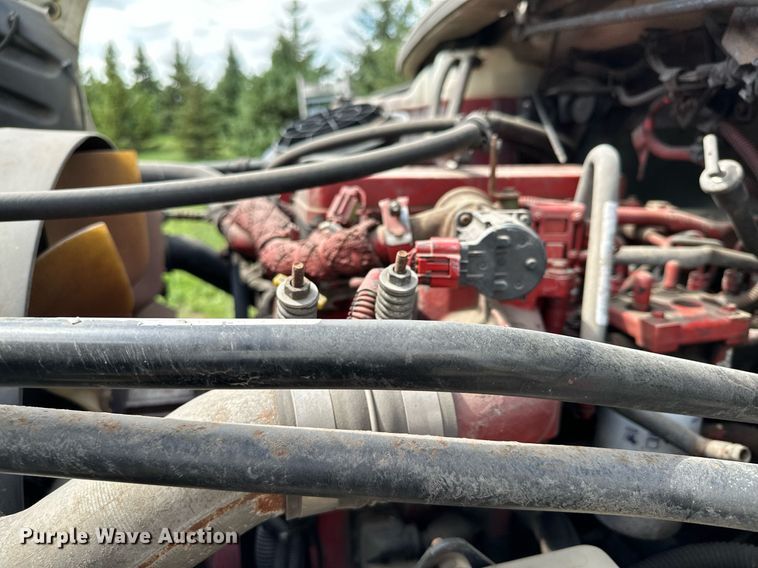 image for item MQ9381 2008 Freightliner M2 Business Class  tank truck