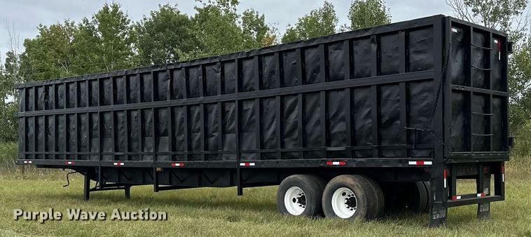 image for item MQ9428 1991 Transcraft  refuse  trailer