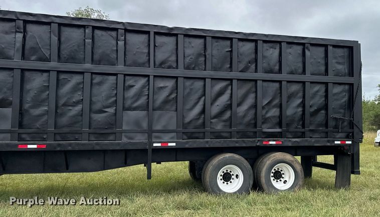 image for item MQ9428 1991 Transcraft  refuse  trailer