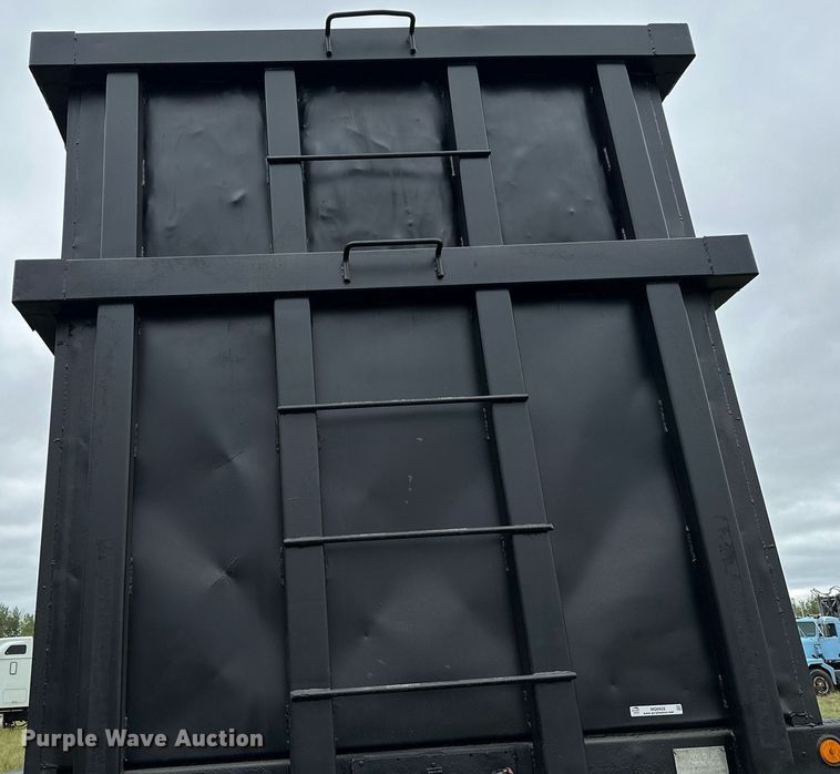 image for item MQ9428 1991 Transcraft  refuse  trailer