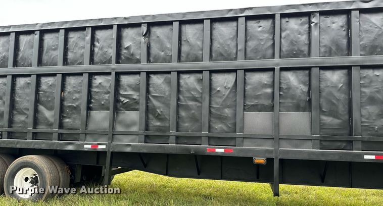 image for item MQ9428 1991 Transcraft  refuse  trailer