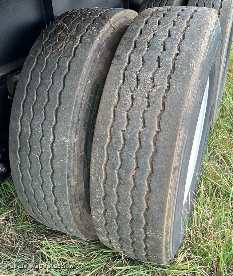 image for item MQ9428 1991 Transcraft  refuse  trailer