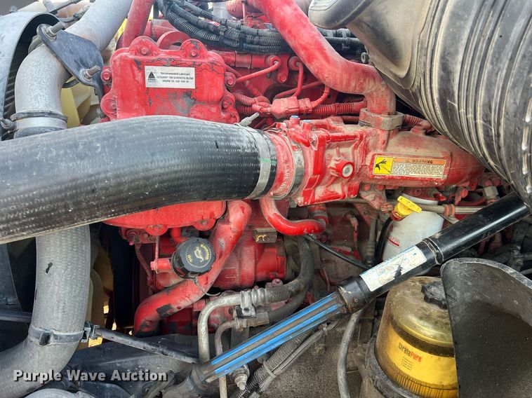 image for item NA9141 2017 International ProStar+ 122  semi truck