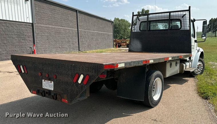 image for item NL9044 2005 Freightliner M106  flatbed truck