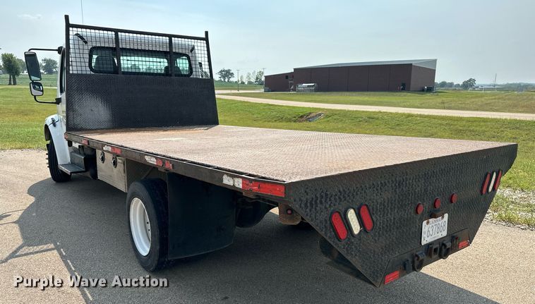 image for item NL9044 2005 Freightliner M106  flatbed truck
