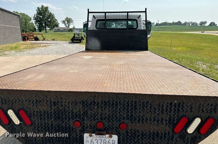 image for item NL9044 2005 Freightliner M106  flatbed truck