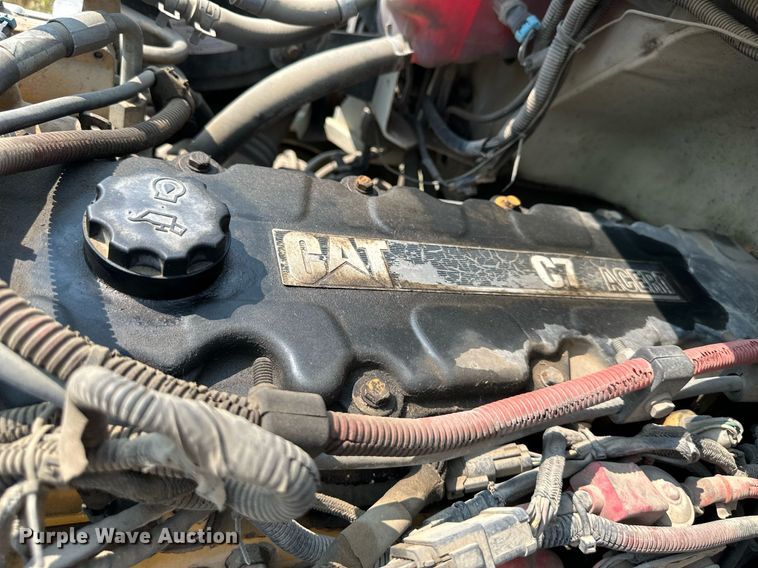 image for item NL9044 2005 Freightliner M106  flatbed truck