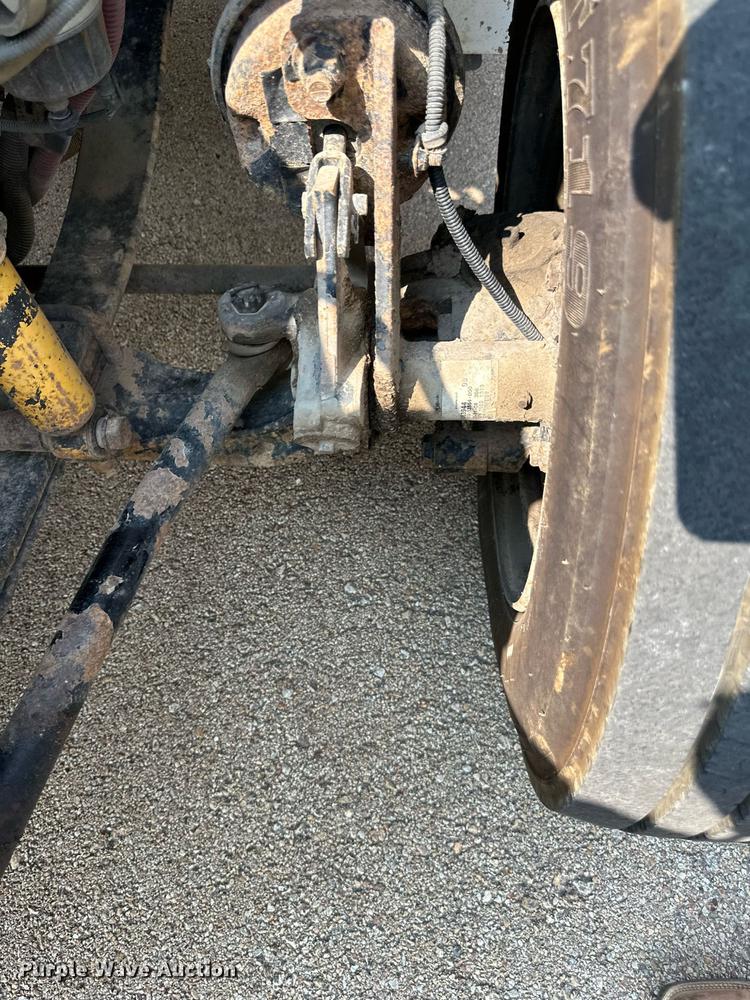 image for item NL9044 2005 Freightliner M106  flatbed truck