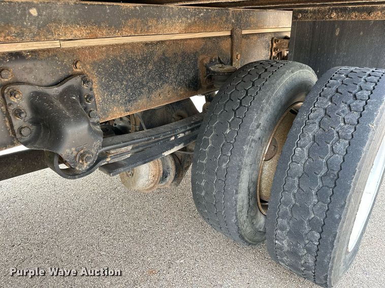 image for item NL9044 2005 Freightliner M106  flatbed truck