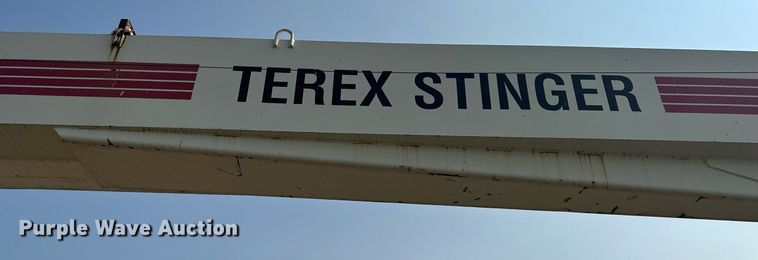 image for item NL9045 1999 International 2654  crane truck