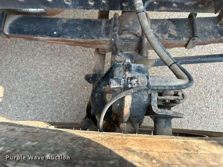 image for item NL9045 1999 International 2654  crane truck