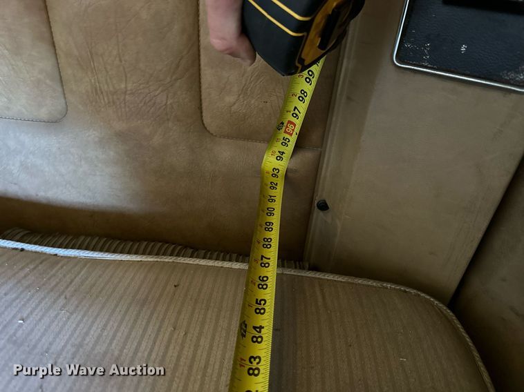 image for item NP9415 1980 International COF-9670  semi truck