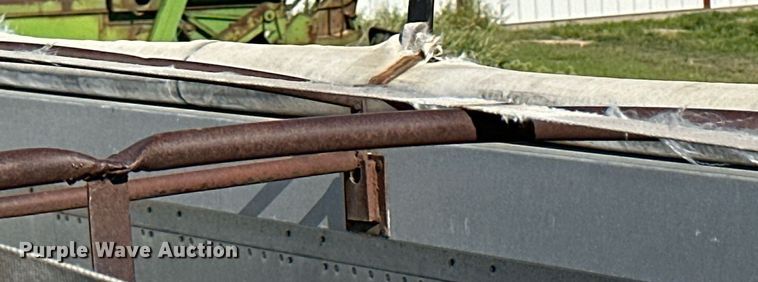 image for item NP9416 Cornhusker 800C43FT  grain trailer