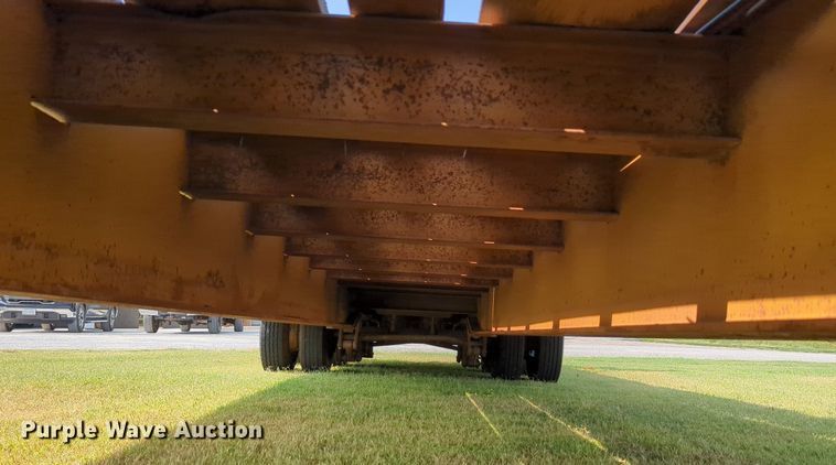 image for item NT9425 1994 Nuttall 235E equipment trailer