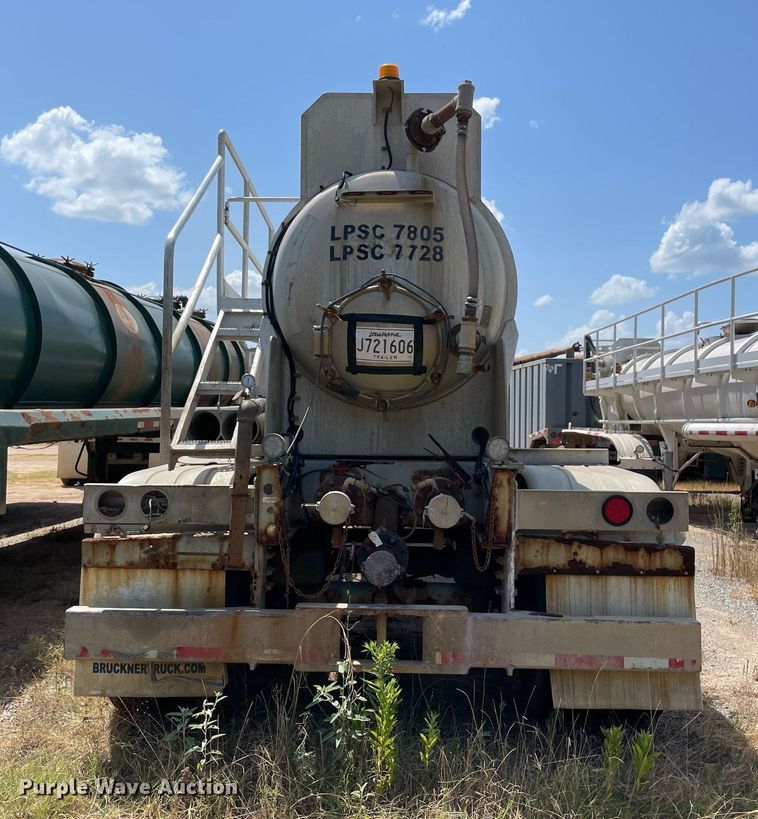 image for item NT9517 2015 Dragon  vacuum trailer