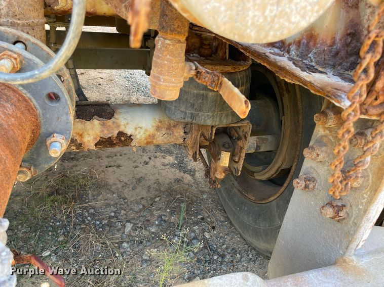 image for item NT9517 2015 Dragon  vacuum trailer