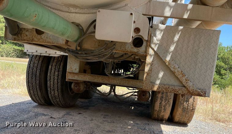 image for item NT9518 2015 Dragon  vacuum trailer