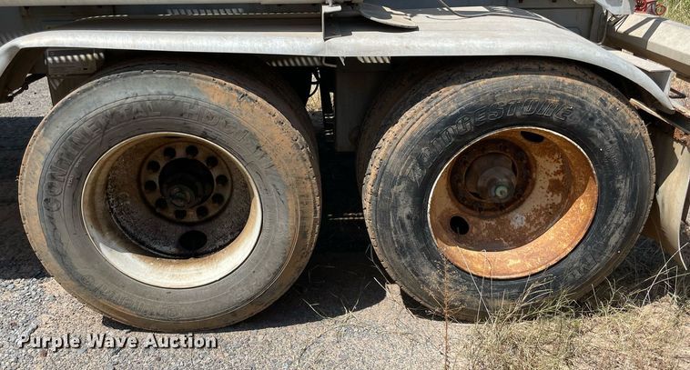 image for item NT9518 2015 Dragon  vacuum trailer