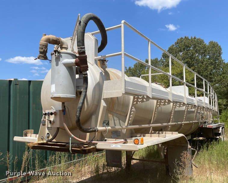 image for item NT9519 2015 Dragon  vacuum trailer