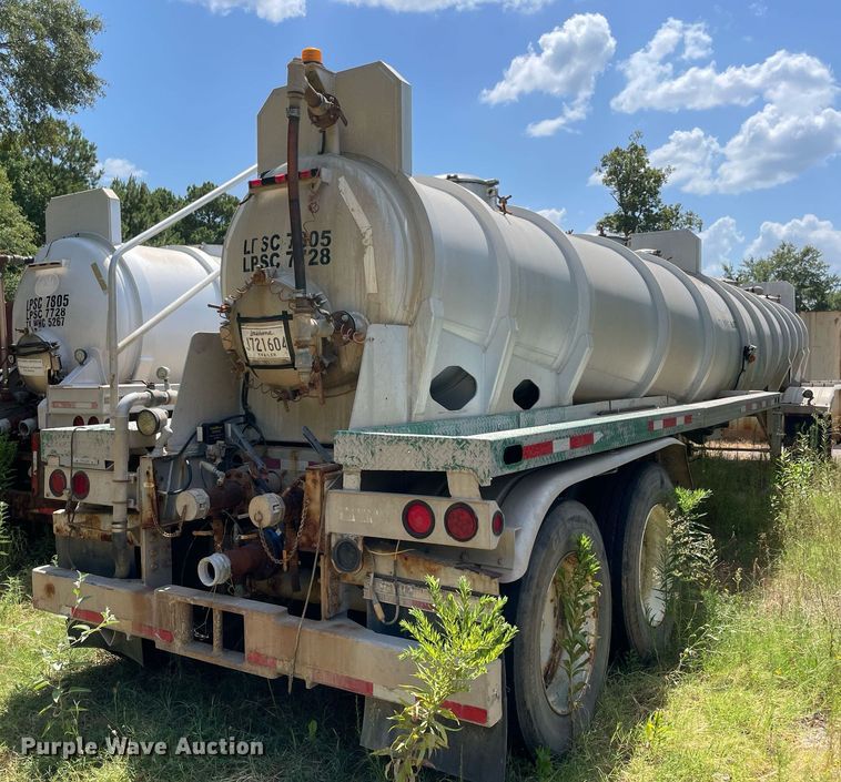 image for item NT9519 2015 Dragon  vacuum trailer