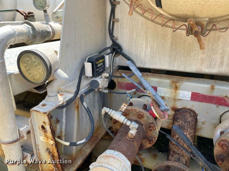 image for item NT9519 2015 Dragon  vacuum trailer