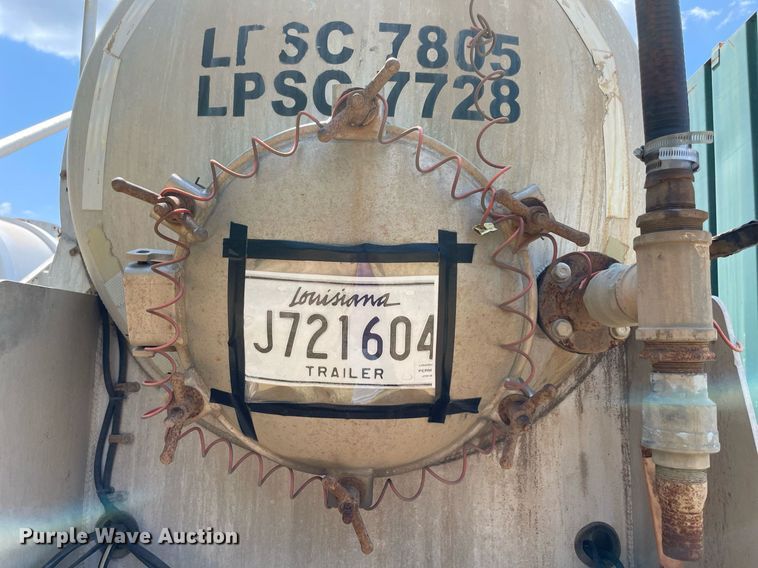 image for item NT9519 2015 Dragon  vacuum trailer