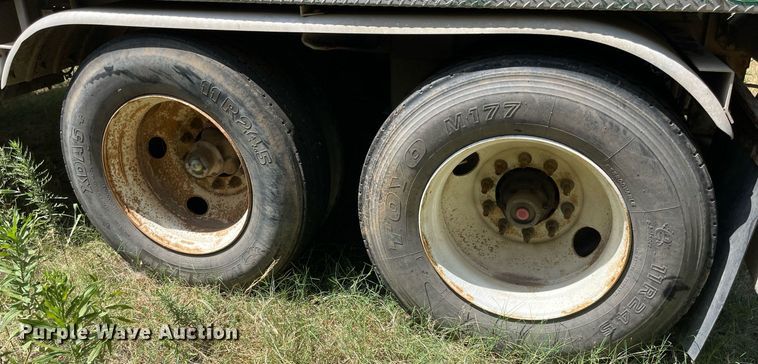 image for item NT9519 2015 Dragon  vacuum trailer