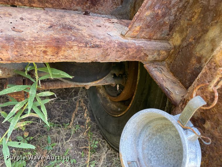 image for item NT9520 2007 Dragon  vacuum trailer