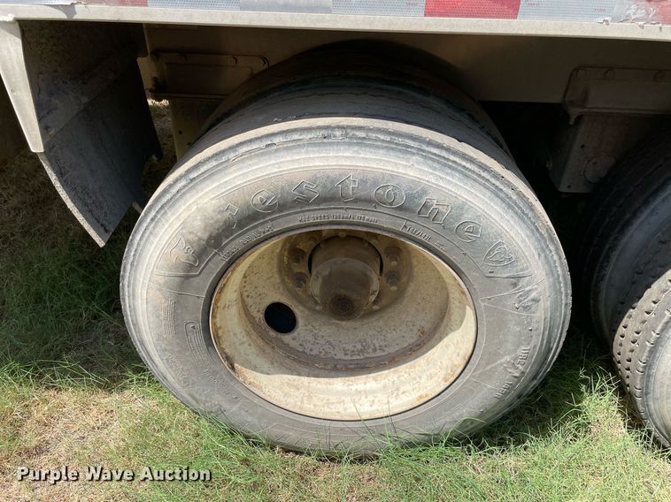 image for item NT9521 2013 MAC  vacuum trailer