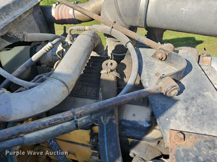 image for item NT9959 1997 Peterbilt 379  semi truck