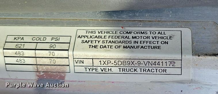image for item NT9959 1997 Peterbilt 379  semi truck