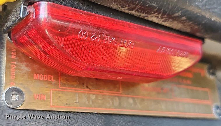 image for item NT9959 1997 Peterbilt 379  semi truck