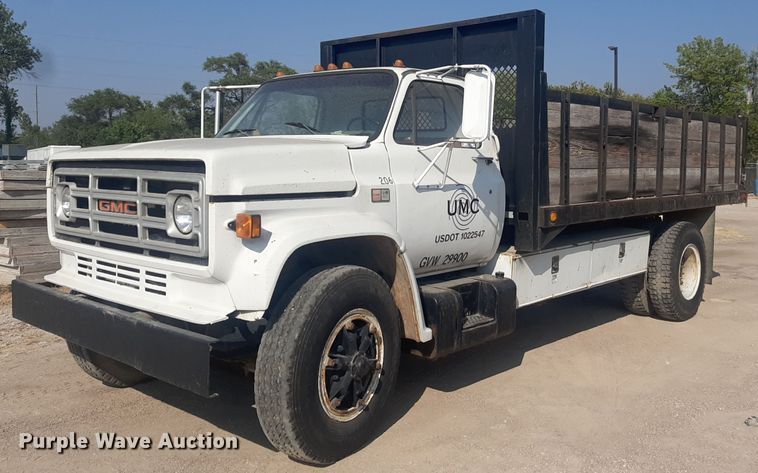 image for item NV9287 1982 GMC 7000  dump truck