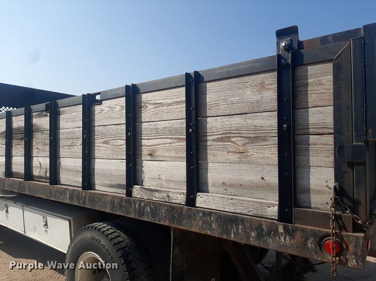 image for item NV9287 1982 GMC 7000  dump truck