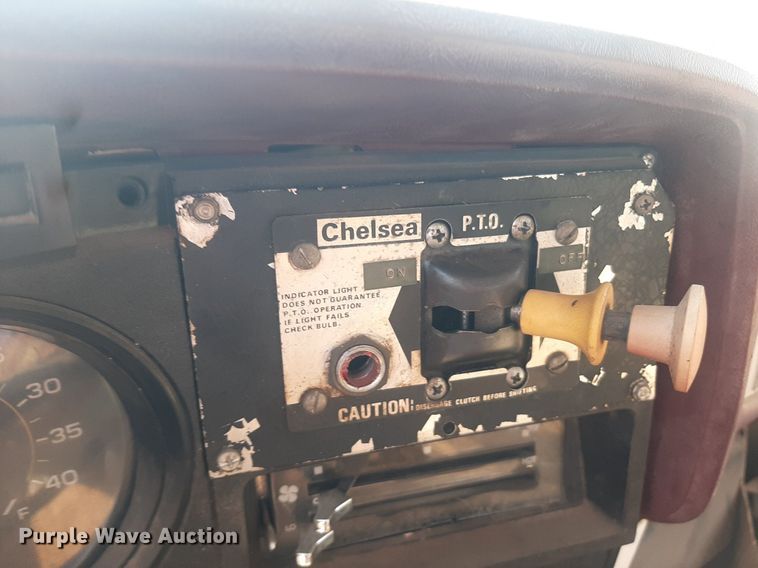 image for item NV9287 1982 GMC 7000  dump truck