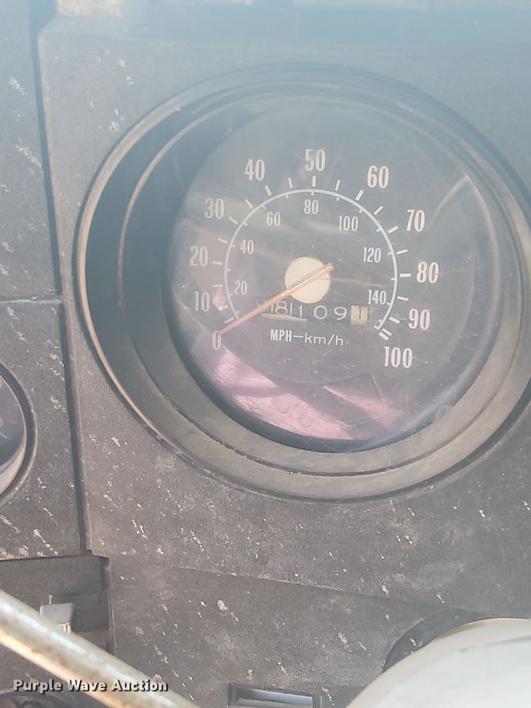 image for item NV9287 1982 GMC 7000  dump truck